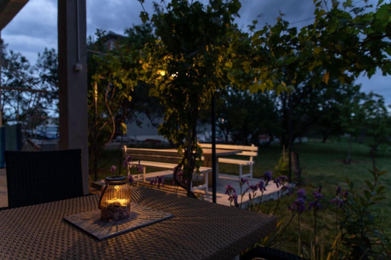 Apartment Livaja Kaštel Novi Kültér fotó